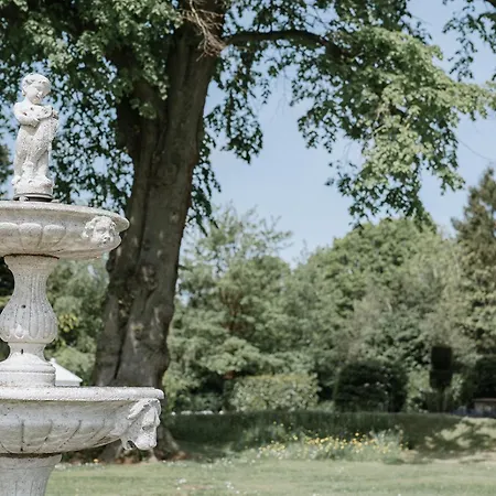 Highfield Hall-3