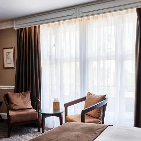 Warren House Hotel-2