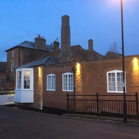 Three Crowns Guest House-2