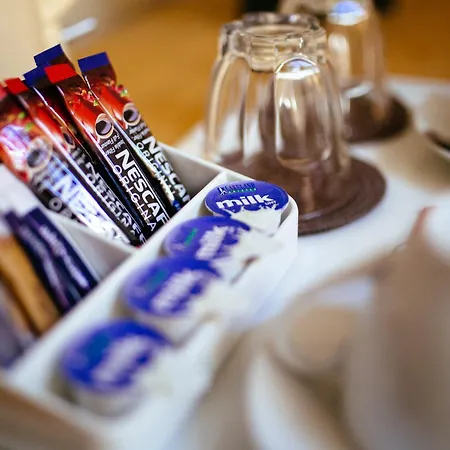 Pymgate Lodge Hotel Manchester Airport-3