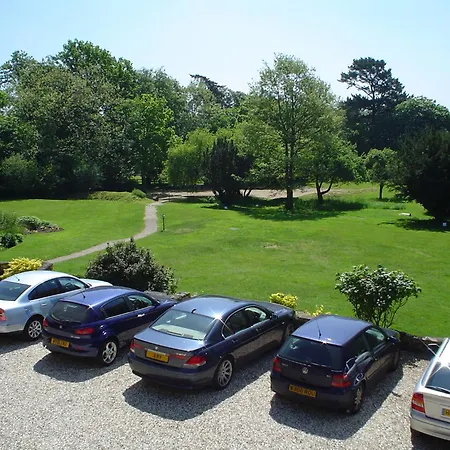 Farnham House Hotel-2