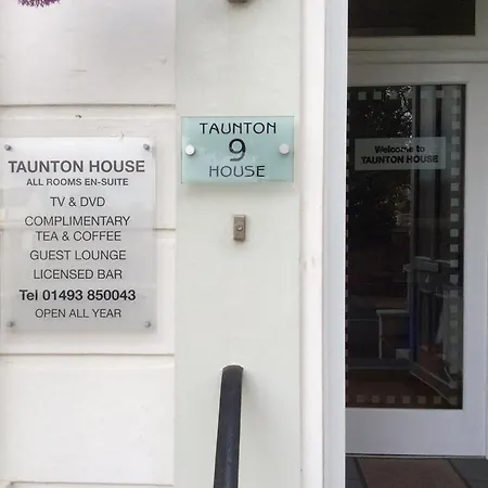 Taunton House-2