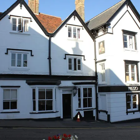 The George Hotel Stansted Airport-3
