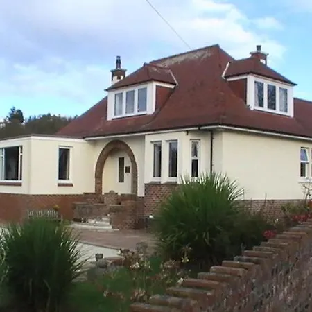 Blinkbonnie Guest House-3