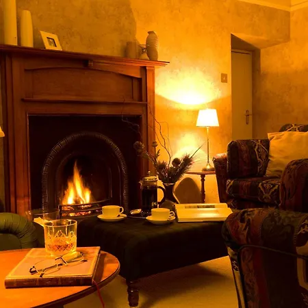 Sandown House-3
