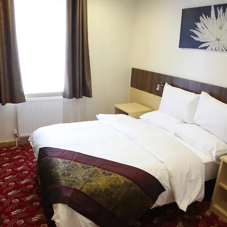 Cambridge Hotel-2