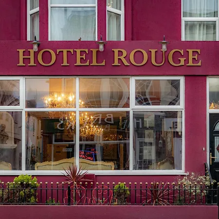Hotel Rouge & Deco Suites-3