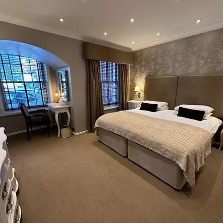 Langtry Manor Hotel-2