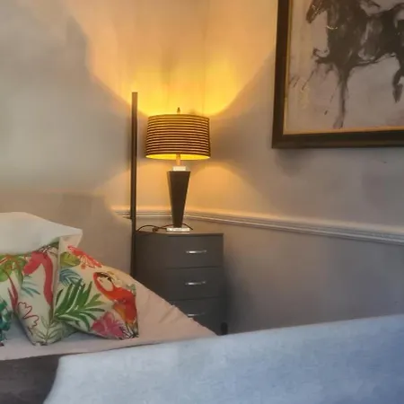 Parc Lodge Guesthouse-2