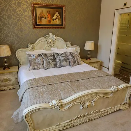 Derby Manor-3