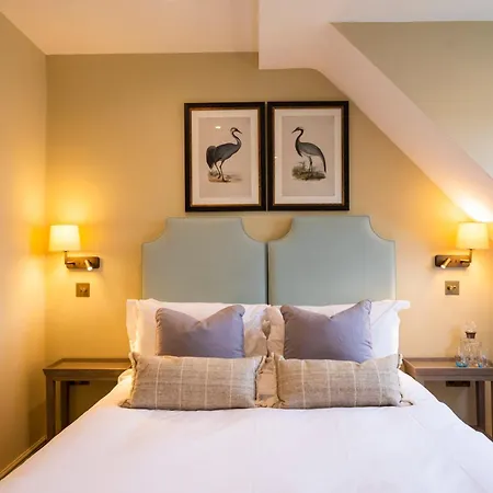 The Bottle & Glass Inn - Book All 3 Rooms-2