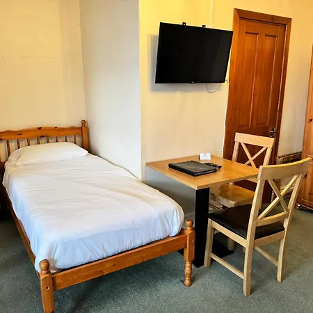 Mor Wyn Guest House-3