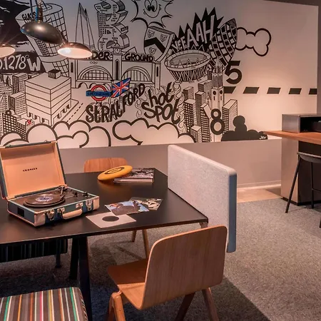 Moxy London Stratford-3