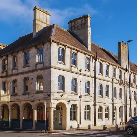 The Stroud Hotel-2