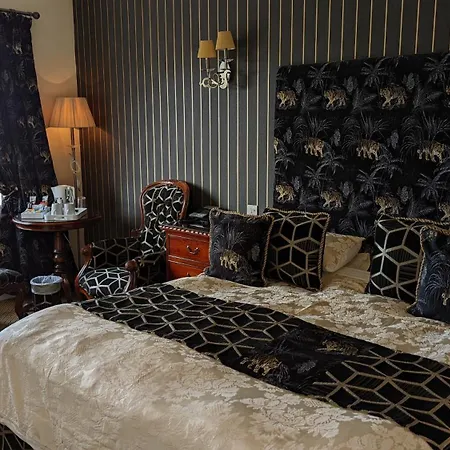 Hempstead House Hotel & Restaurant-2