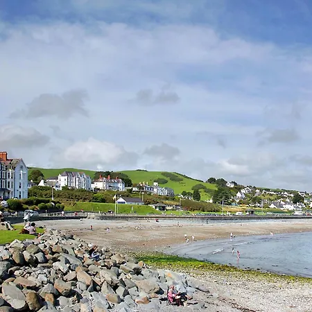 Bron Eifion Lodges-2