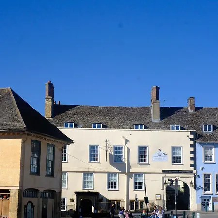 The Old Crown Coaching Inn-3