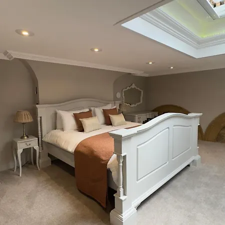 The Shrubbery Hotel, Ilminster-2
