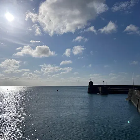 Harbour Stays - The Marine Centre, Saundersfoot Harbour, Sa69 9He-3