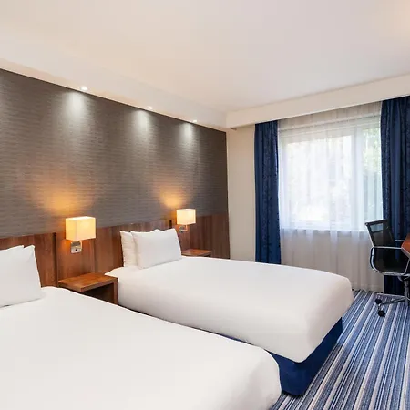 The Duxford Hotel Cambridge South M11 Jct 10-2