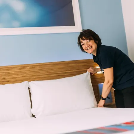 Travelodge Belfast-3