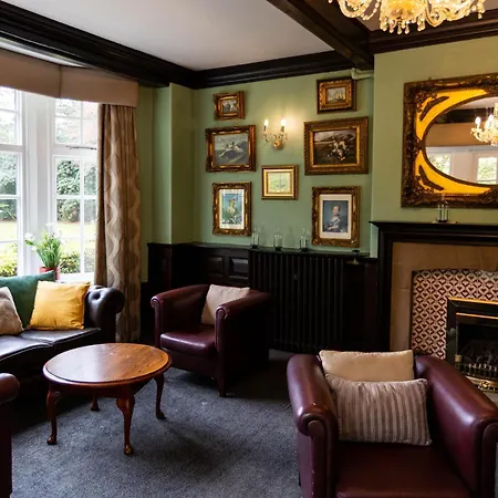 Mere Court Hotel-2