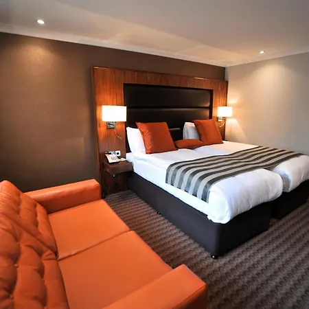Frensham Pond Country House Hotel & Spa-2