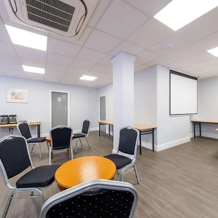 Comfort Inn Birmingham-3