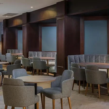 Ashford International Hotel & Spa-3