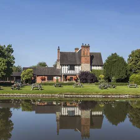 The Moat House-3