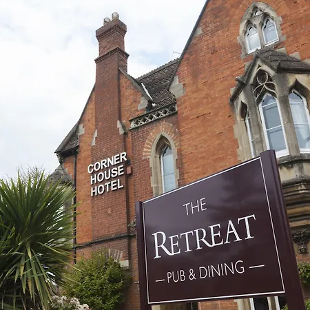 The Corner House Hotel-2