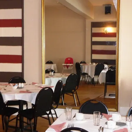Esplanade Hotel - Clacton On Sea, Beachfront Hotel By Oyo-3
