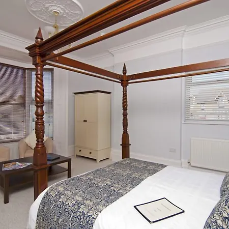 The Snowdon House-3