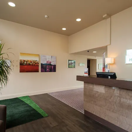 Holiday Inn Dumfries By Ihg-3