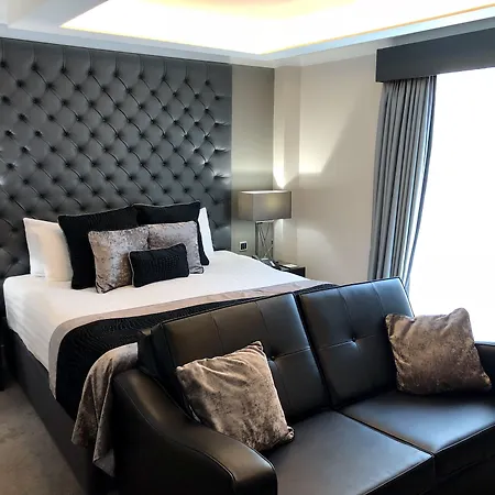 The Continental Hotel And Spa, Heathrow-3