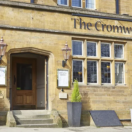 Cromwell Lodge Hotel By Greene King Inns-2