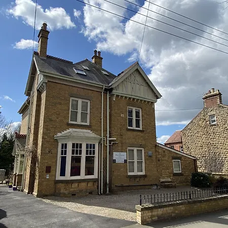 The Old Manse Pickering-3