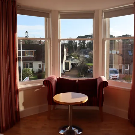 Clubhouse B& B-3