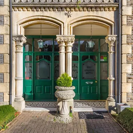 Lincoln House Private Hotel-3