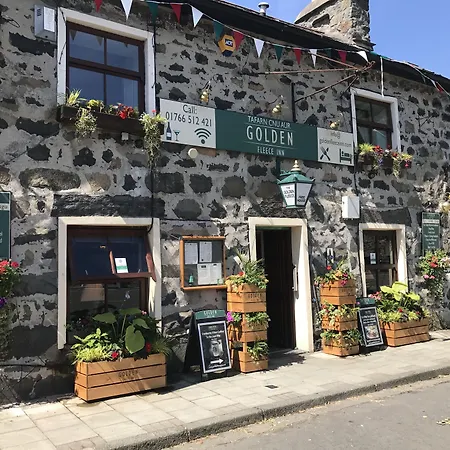 The Golden Fleece Inn-2