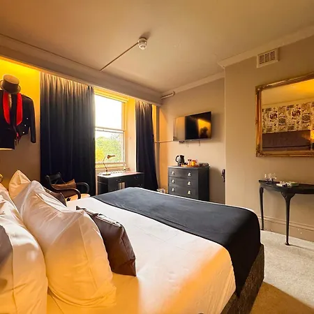 White Hart Hotel & Apartments-2
