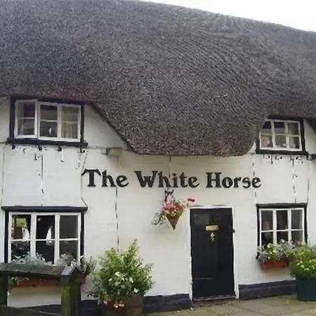White Horse Inn-3