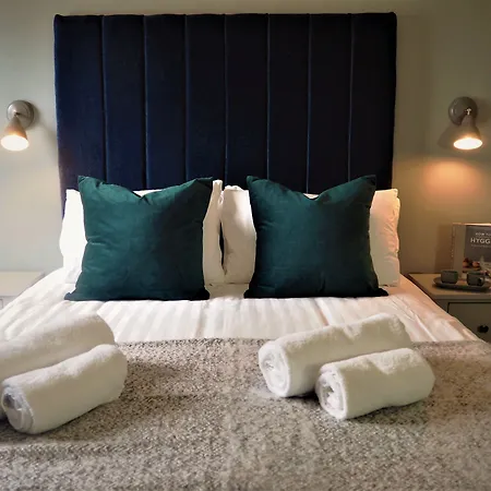 Seaview House Bed & Breakfast-3
