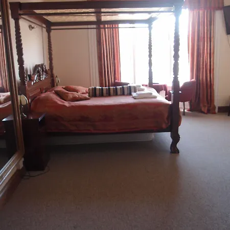 Royal Britannia Hotel-2