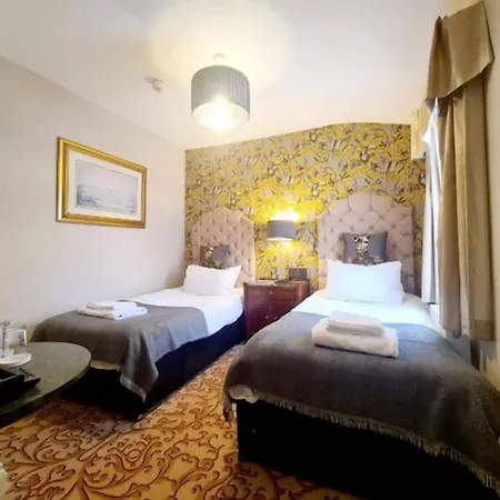 Colchester Boutique Hotel-2