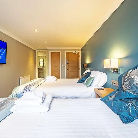 Dolphin Rooms-2