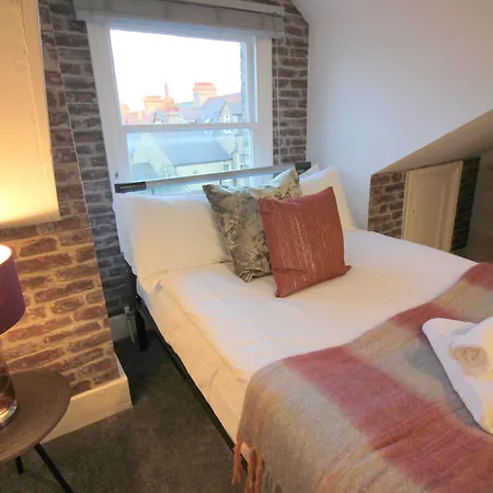 Cambridge City Rooms By Payman Club-3
