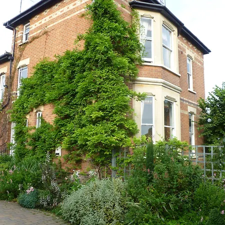 Laurel House-2