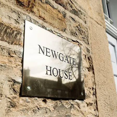 Newgate House-2