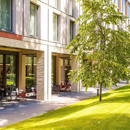 Courtyard By Marriott Edinburgh West-2